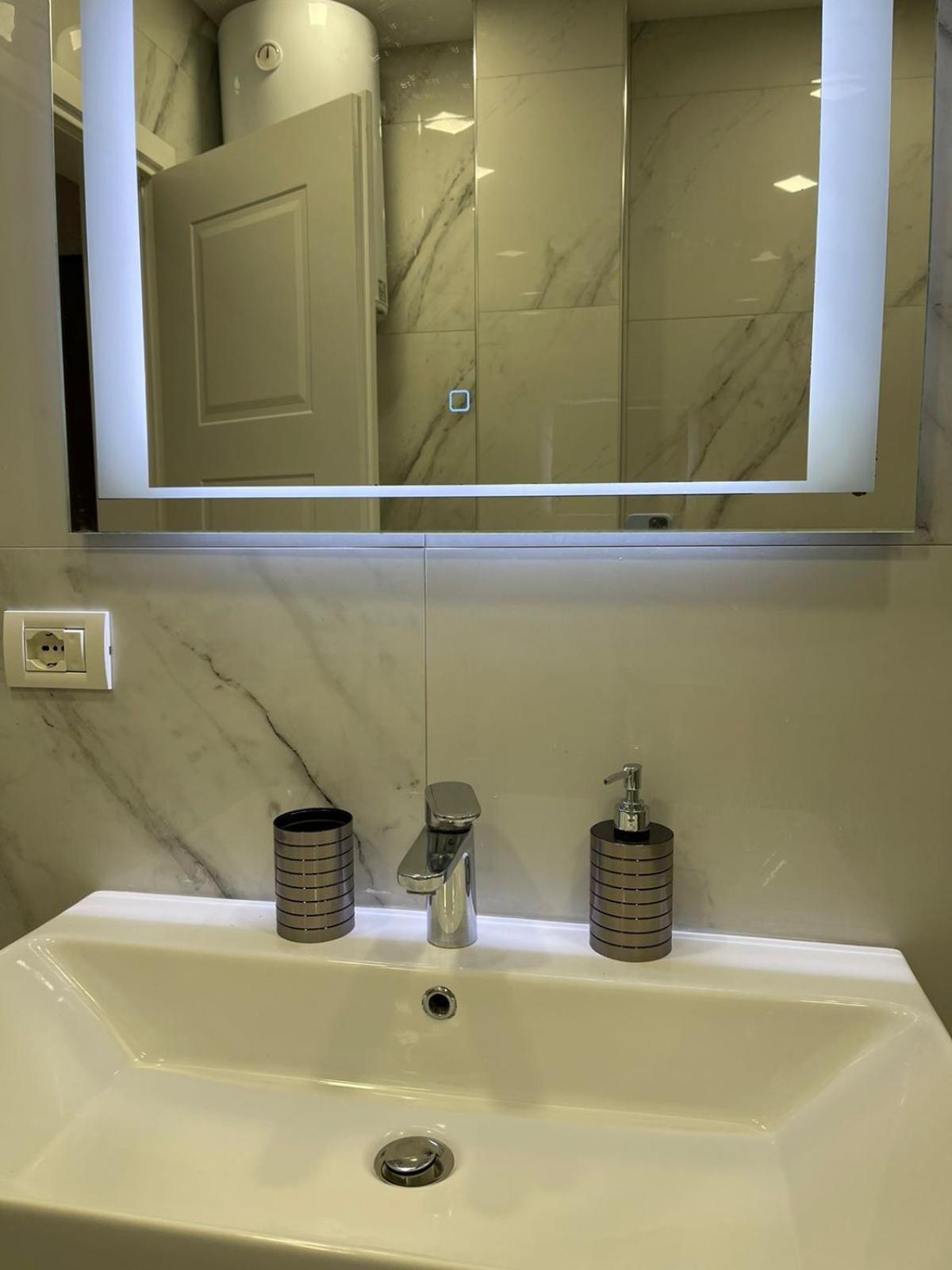 Jur Apartment Дуррес Екстер'єр фото
