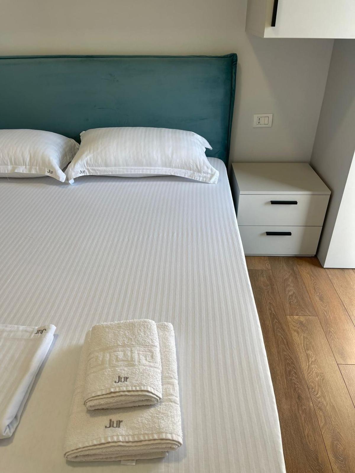 Jur Apartment Дуррес Екстер'єр фото